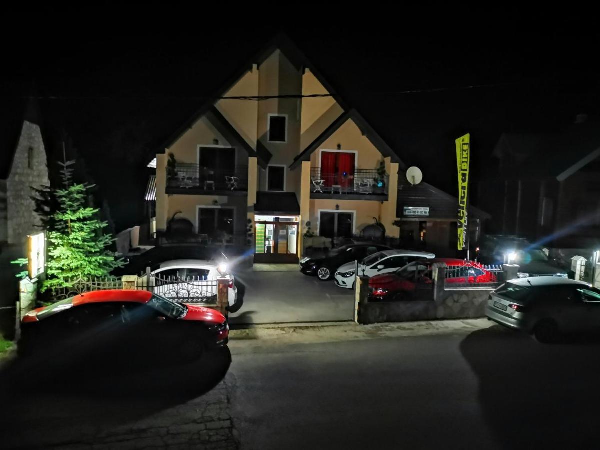 Gorska Vila Apartments 자블야크 외부 사진
