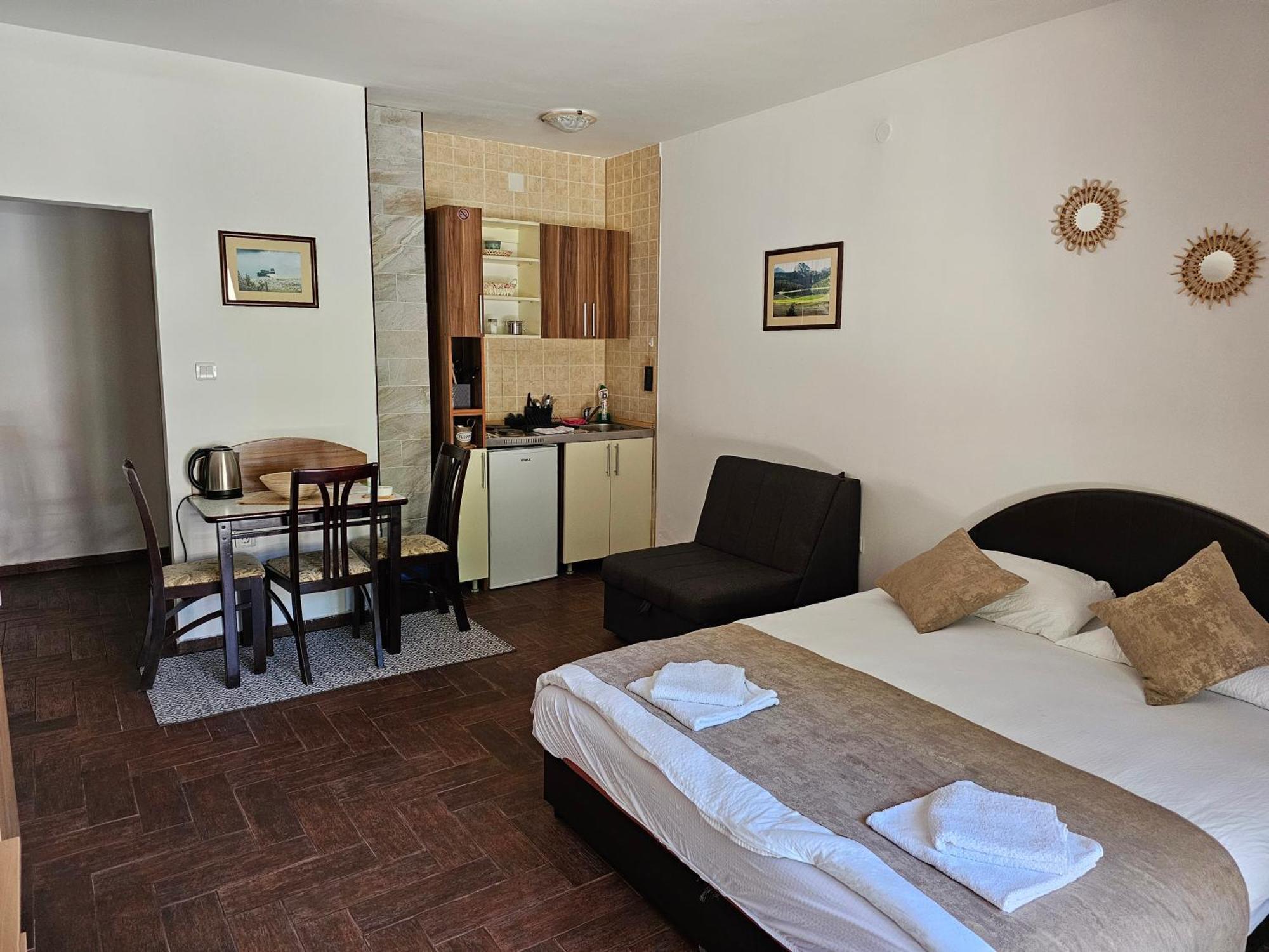 Gorska Vila Apartments 자블야크 외부 사진